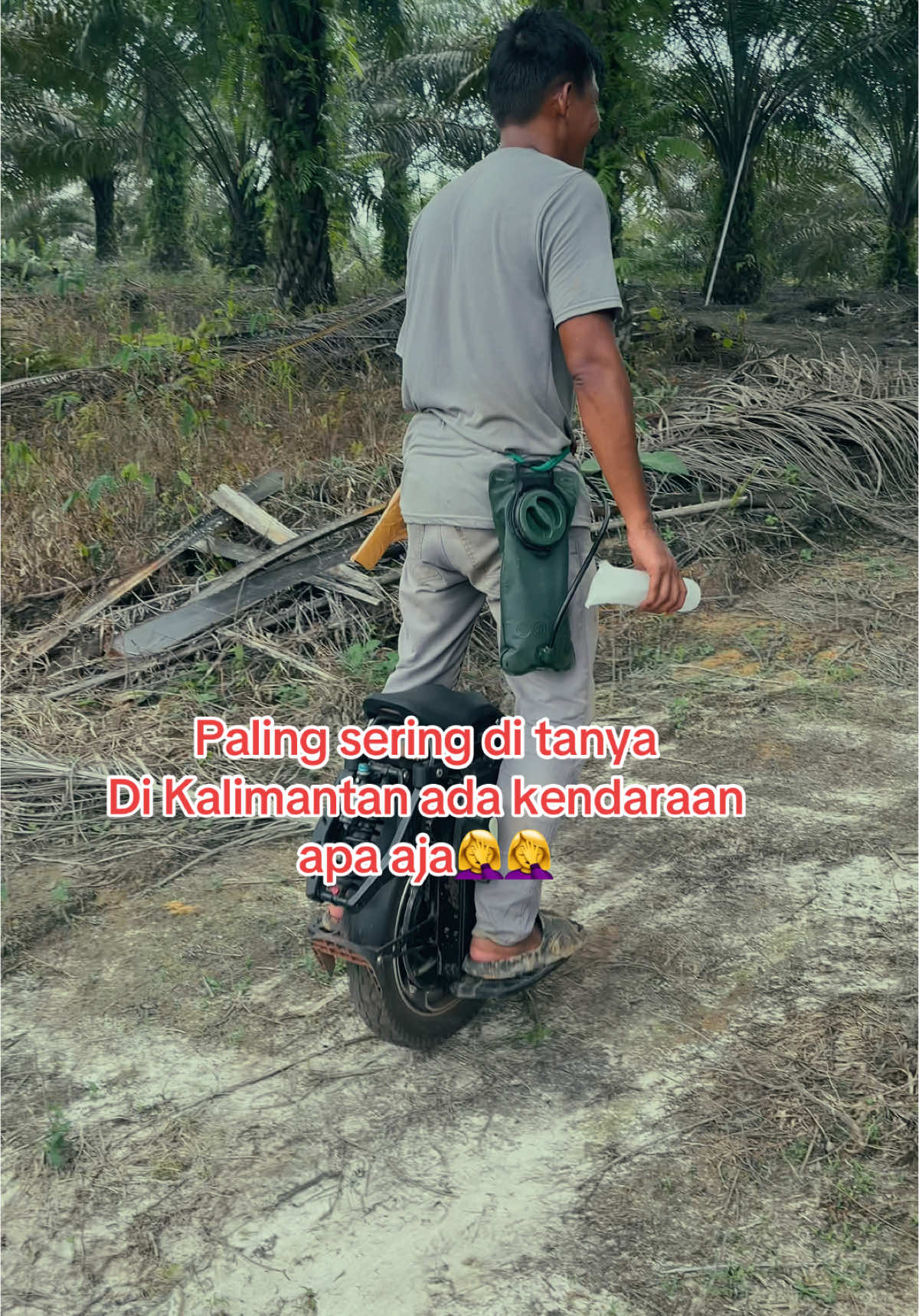 Masih sambil nguli😁#euc #eucindonesia #electricunicycleindonesia #electricunicycle