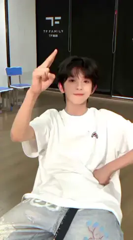 Mereka kayak ngomong b.indo gak sih #tffamily🇨🇳💫#TFfamily#zouqihan#chensihan#chenjunming#fyppppppppppp