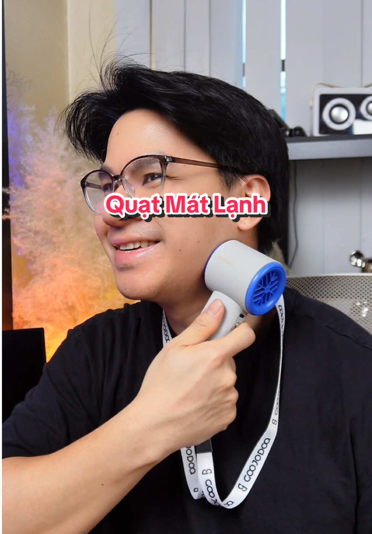 Vẫn là quạt cầm tay đu idol nhưng có sò lạnh làm mát nhanh hơn #ongbobaconreview #LearnOnTikTok 