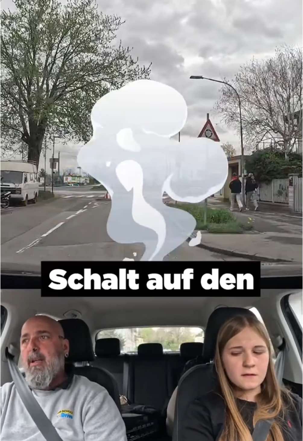 Erster Kreisverkehr & gleich kritisch – Hansi übernimmt und gibt den Fehler zu! 😳🫶 #prodrive #fahrschule #fahrstunde #hansi