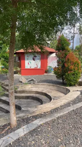 Cat house date in banjarbaruuu!🐈🤍