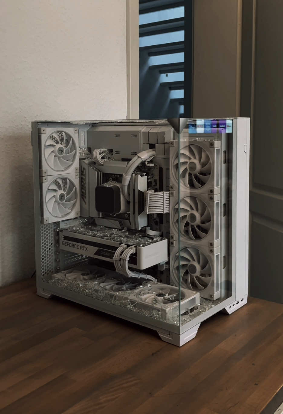 😭😭😭 #tech #techtok #PCBuild #GamingPC #CustomPC #TechCommunity #buildyourpc @DeepCool @LianLi 