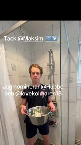 #icebucketchallenge @lovekolmaren18 @Hubbe 