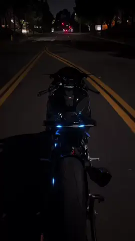 Thats what we call a GLOW up! 🔥 📸: datneorider (IG) #MakeLifeARide #S1000RR #CustomBike #NotForSale #BMWMotorrad