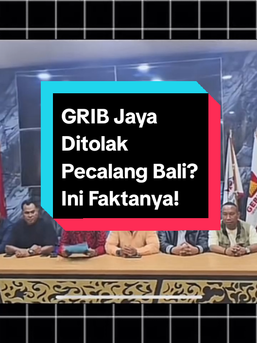 Ormas GRIB Jaya muncul di Bali, tapi langsung ditolak oleh pecalang dan warga adat. Pecalang dipercaya sebagai penjaga desa adat sejak zaman kerajaan. Apakah ormas luar memang perlu masuk wilayah adat? #GRIBJaya #PecalangBali #BeritaViral #Ormas #AdatBali #NiluhJelantik #ViralIndonesia #BeritaHariIni #FYP #TikTokBerita #IndonesiaHariIni #BaliNews #fyppppppppppppppppppppppp 