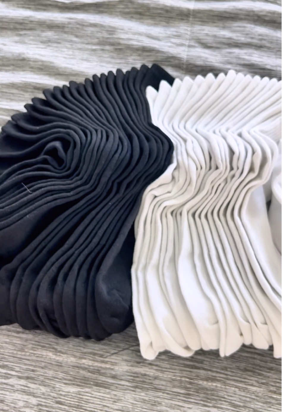 These are the socks I shopped for at Shake Shop, they are so comfortable that I want to buy them again . Men's Solid Mid-calf Socks #ineed #sock #men #oversize #sport #comfortable #breathable #gift #mothersday #brithday 