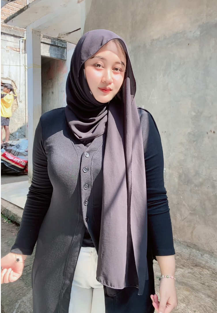 @srirahayuu00  spill baju disini yaa 🌸