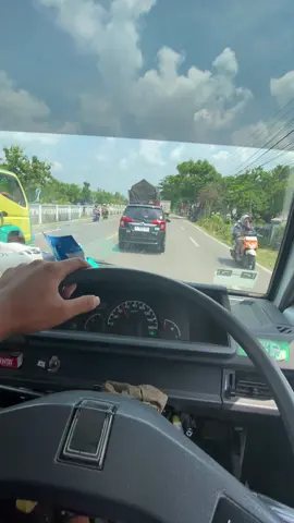 wong sing dikuliahno, mangkat di sangoni wong tuone wae seh iso sambat , opo maneh aku sing mbok umbar sak dawane dalan pak #bojonegoro24jam 