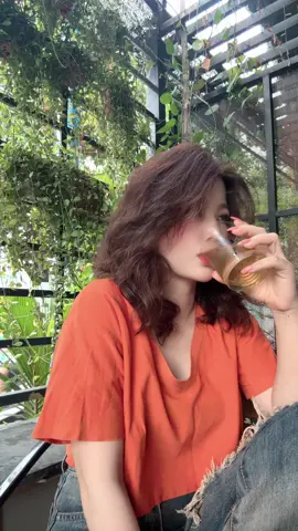 Phụ nữ nhạy bén lắm.. cái gì họ suy nghĩ là y như rằng nó có thật😂😂