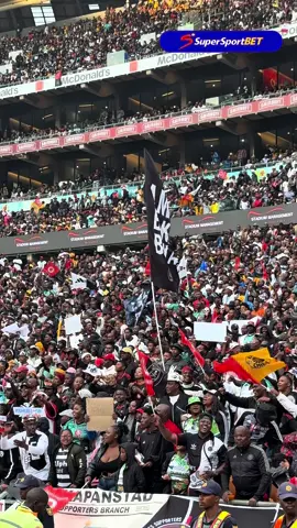 Orlando Pirates fans in full voice at the Soweto Derby! Orlando Pirates coming from behind to beat Kaizer Chiefs 2-1. @SuperSportBet #sowetoderby #sportsontiktok 