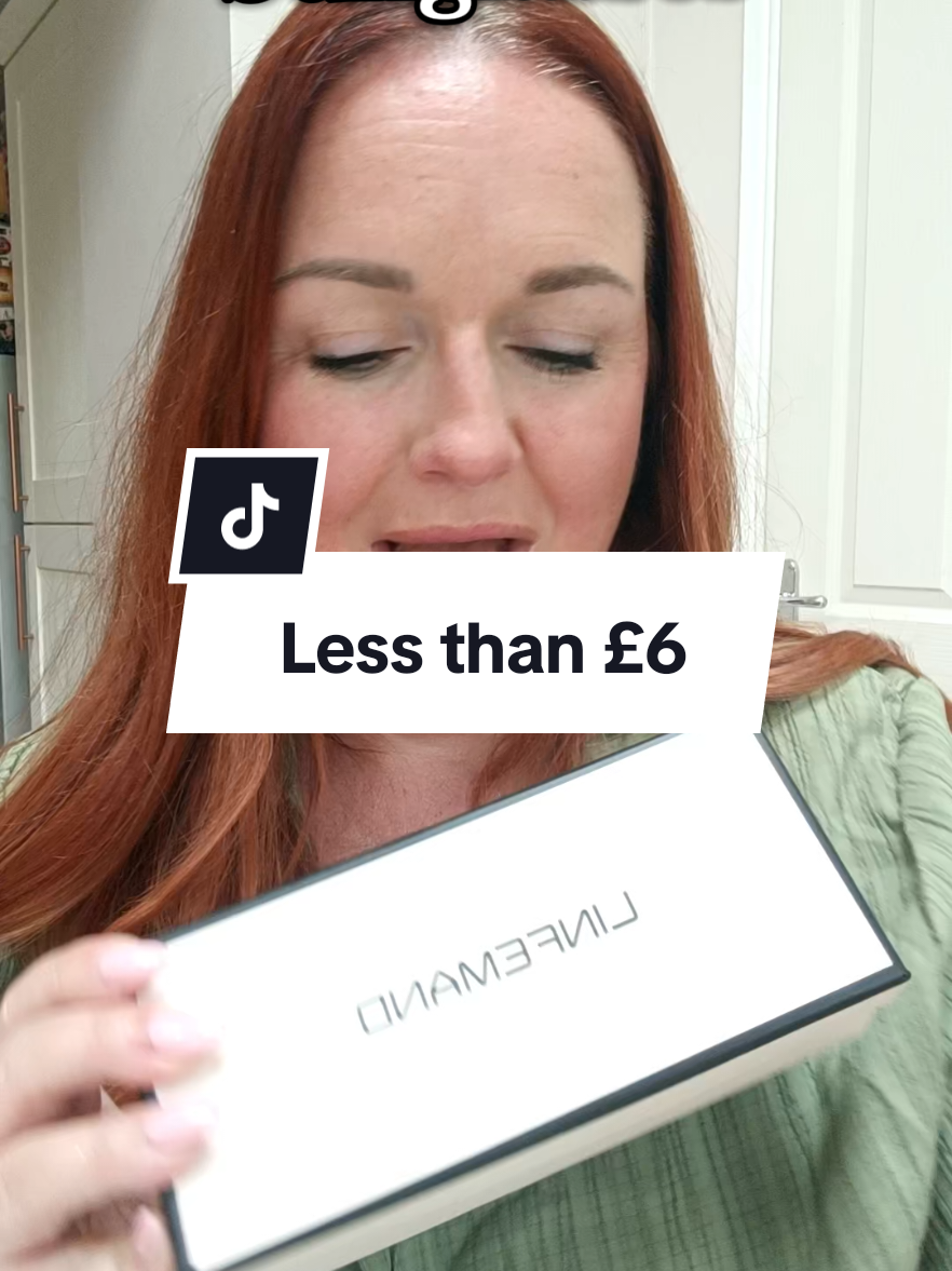 Im a massive fan of the sunglasses on Tik Tok shop! These are less than £6 and have so many designs! #sunglasses #holidayessentials #holiday #sunglass #spotlight 