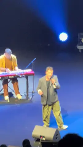#christophemae #christophemaé #concerts #mesdamesmessieurs 