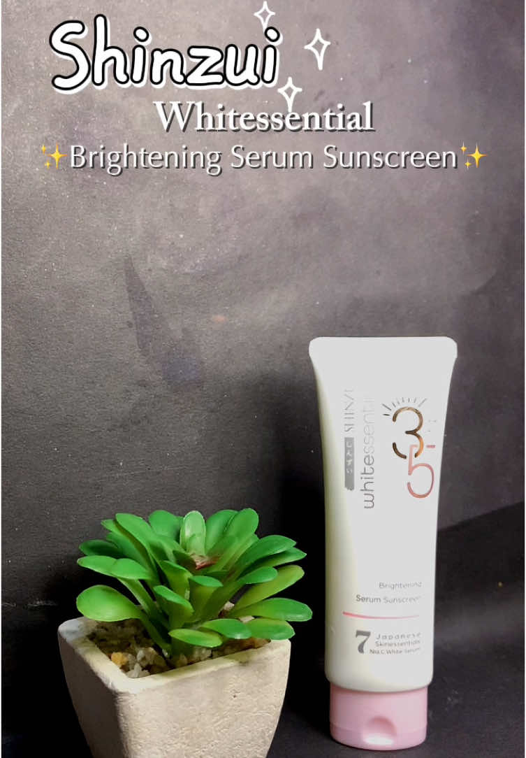 Sunscreen yang bisa bantu mencerahkan wajah ini dari Shinzui✨ Dengan kandungan yang best terbukti ngasi hasil yang terbaik✨ Buruan deh cobain😍🫵🏻 #shinzui #shinzuiwhitessentials #shinzuisunscreen #shinzuiskincare #shinzuiwhitessentials #masukberanda #fyp #berandatiktok
