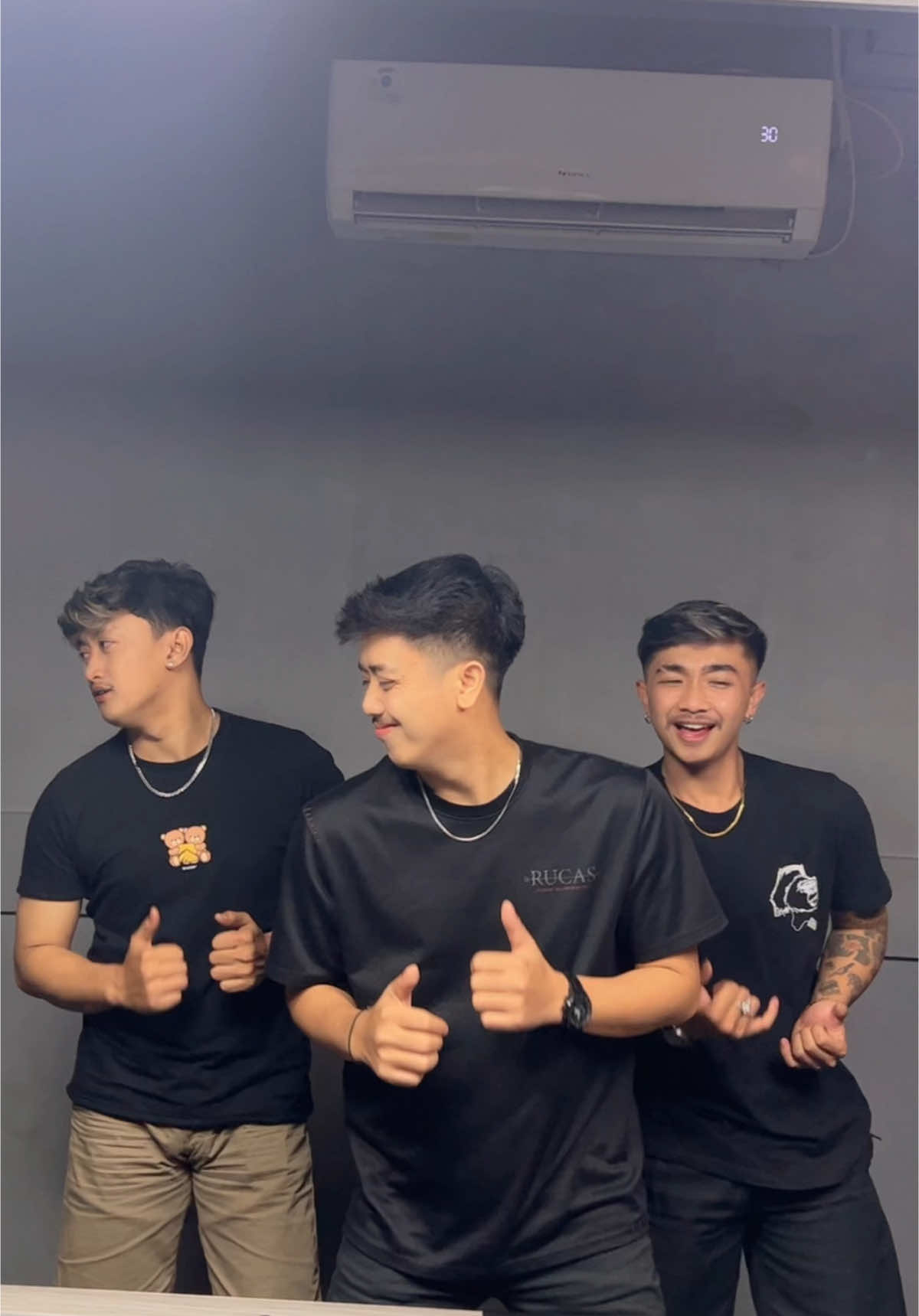 Kiri kanan apa tengah ?🤭