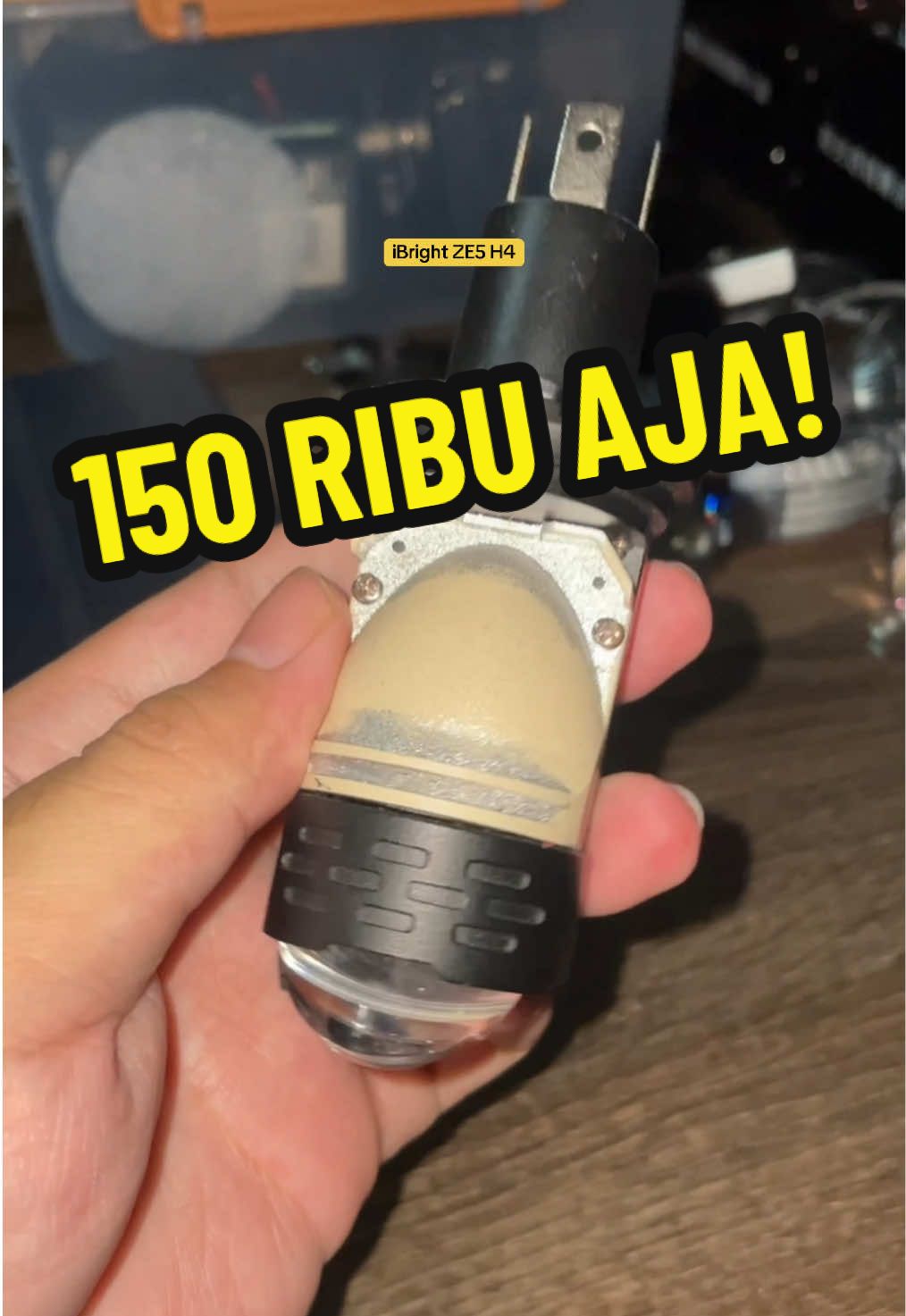 iBright ZE5 selalu dihati dan selalu ready! 🔥 #ze5 #lampuze5 #lampudepanze5 #lampudepanibright #lampusoketh4 #lampuh4 #lampumotor #lampumobil #ibez201 #mtstarm101 #ibrightze0 #ibrightze5 #ze5 #lampuze5 #ze0 #lampuze0 #lampuibez #pnpsoketh4 #biledh4 #minibiled #biledprojie #biledmtstar #lampumobil #lamputruk #lampuutama 