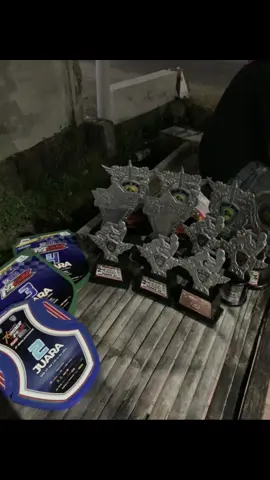 Oleh e mik piala ojo tekok entek e duwet 😩😩😩 #ponorogo24jam #fypage #fyp #dg2racinggarage #fypp #roadrace #balapanmotor 