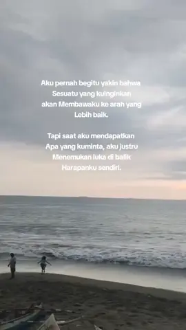 Terkadang ,Tuhan memberiku sesuatu hanya untuk mrnunjukan bahwa itu bukan yang terbaik