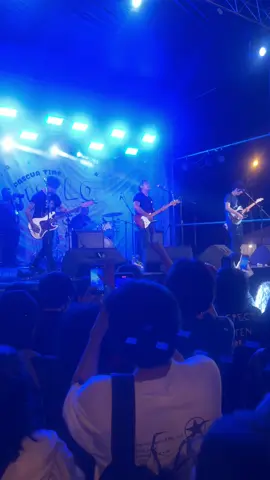 La queremos-Juan gris#escenalocal #bandas #fpy #pogo #bandaslocales #bandaindie #bandaindie #holafest #juangris 