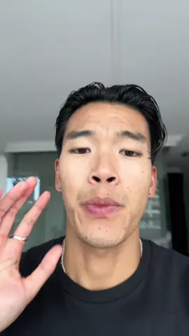 I’m sweating just looking at the fashionable people in Singapore #singapore #singaporefashion #fashion #OOTD #fyp 