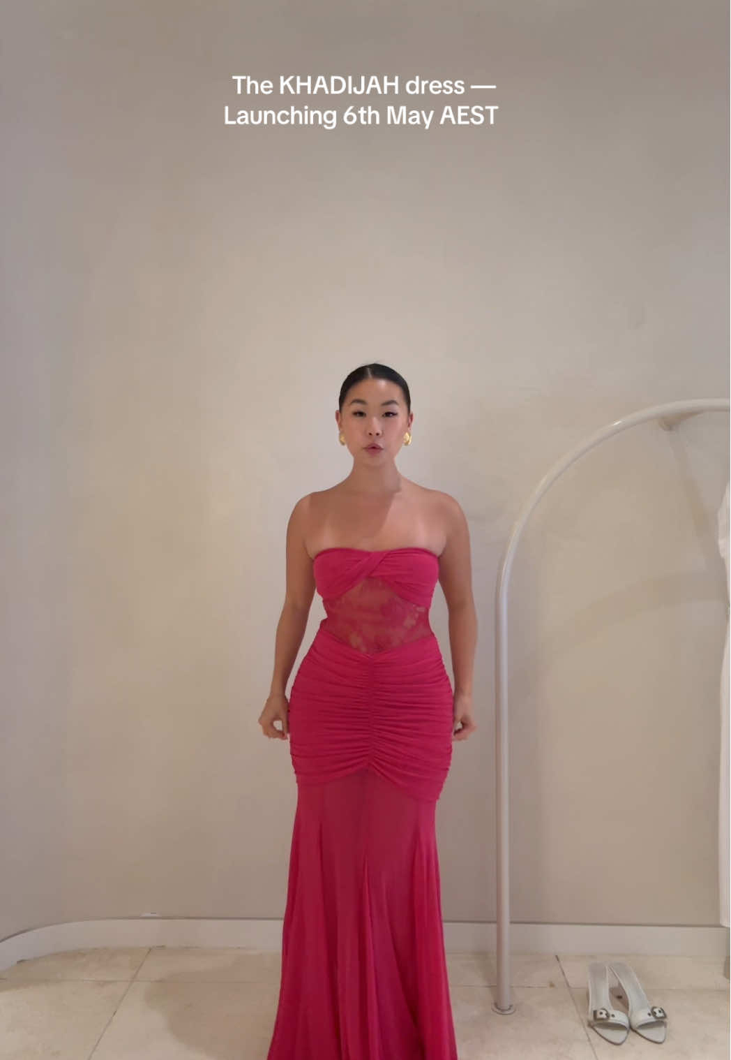 We already know she’s your favourite. The KHADIJAH dress — Launching 6th May, 10am AEST. 🍓 #MESHKI #outfitinspo #ootdinspo #fashiongirls #springfashion #ootdfashion #maxidress 