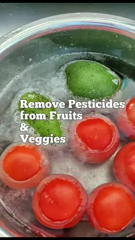 How to wash fruits and vegetable. how to remove pesticides  #washfuits #washveggies 