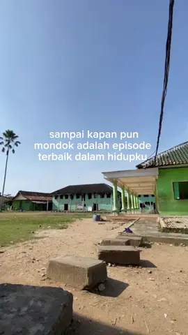 tapi tidak dengan gigi maju 5 centi itu 👊 #santri #darulhudalebakkajang #ilhamiandriomujiono #fyppppppppppppppppppppppp #pondokpesantren 