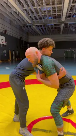 Wrestling Arm throw Highlights Top move. Ringen kampfsport Kampftechnik Ausführung Kämpfenlernen Selbstverteidigung #ringen #wrestling #kampfsport #armthrow #wrestlingmoves #throw #fouryou #fyp #takedown #technique #wrestlingtechnique #creatorsearchinsights 