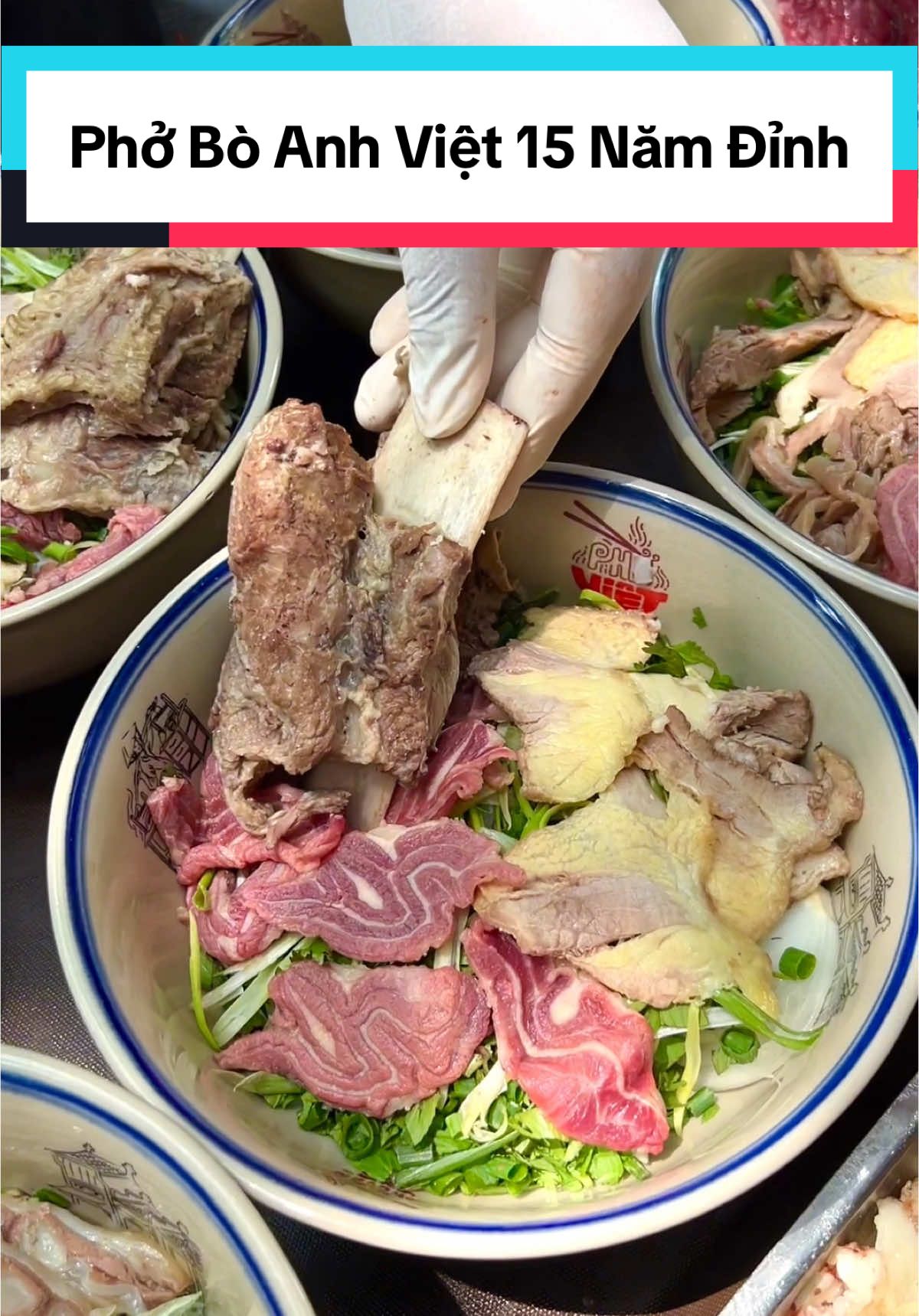 Quán Phở Bò Của Anh Việt Kinh Nghiệm 15 Năm Mà Khách Sành Ở HN Chắc Chắn Biết !?#food_wanderlust #ancungtiktok #food #trending #viral #fyp 