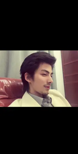 沉默不是没有情绪只是觉得说出来也没有意义