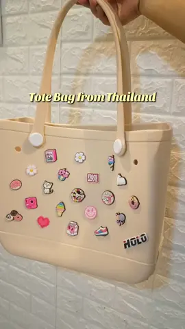 my newest fave..Thailand silicone bag..ang gandaaaaa mga miiiima! Legit 👜💯💖  #creatorsearchinsights #viralproducts  #totebag #totebagaesthetic #siliconebag #thailandproducts #trendingbag 