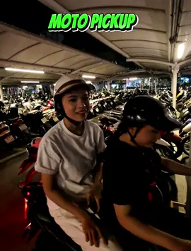 Moto approach 17/100 Leave your pick up lines in the comments, I’ll use them in the next videos!  #confidence #rizz #vietnam 