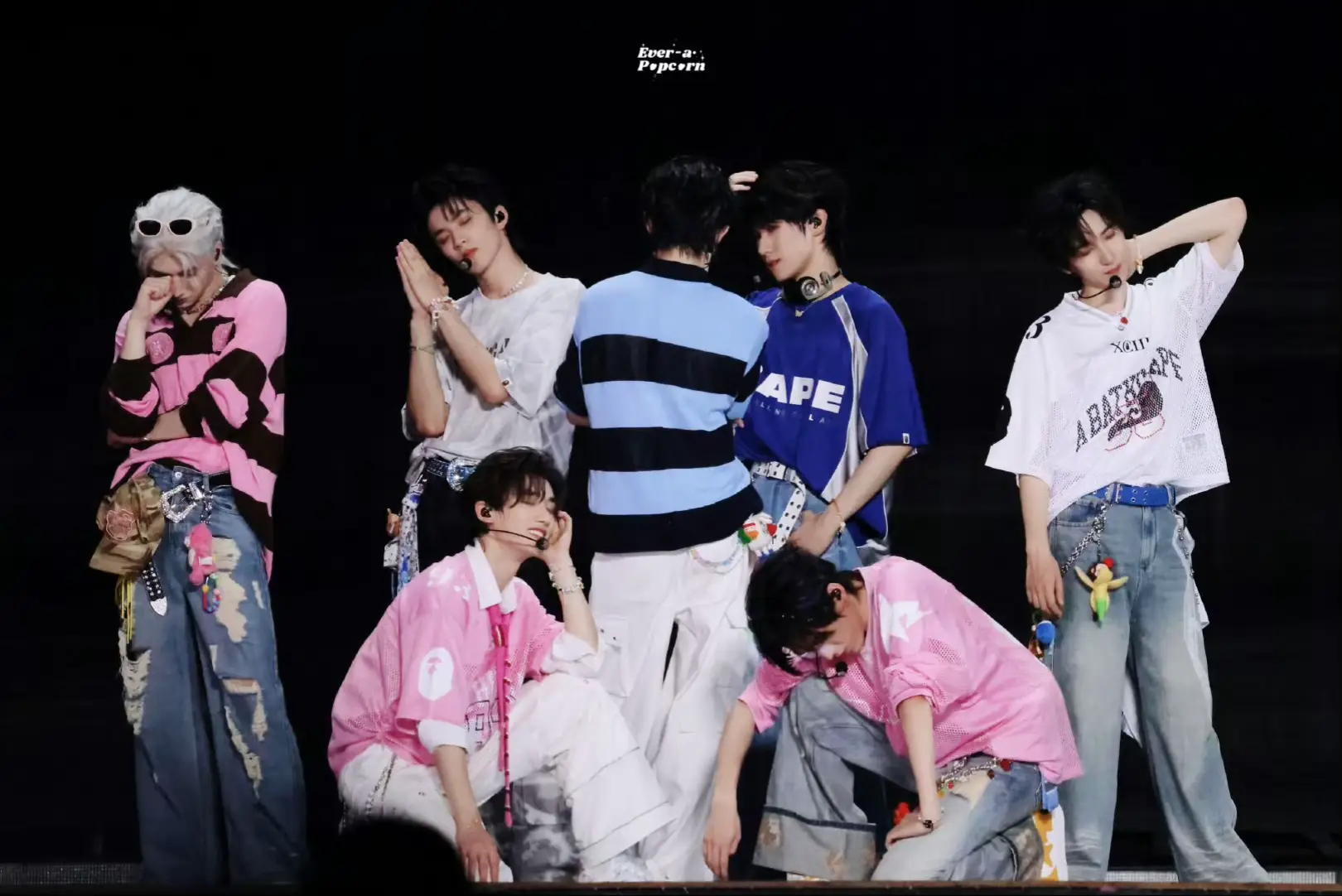 Họ là 1 gia đình 💛🖤🍿#dinhtrinhham #magiaky #truongchannguyen #tongahien #hatuanlam #nghiemhaotuong #luudieuvan #tnt #tnt_thời_đại_thiếu_niên_đoàn #tnt时代少年团 #xuhuongtiktok 