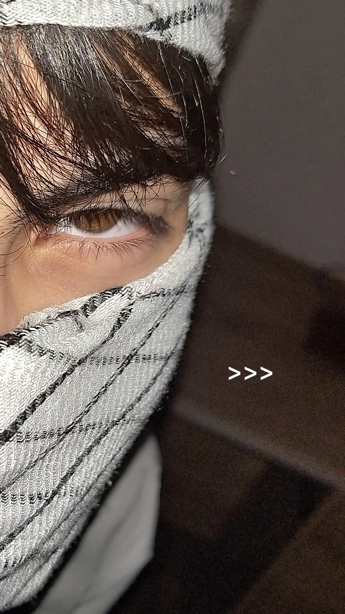 idk... #brown #eyes #blackhair #random #asthetic #4k #hd #iris #mask #arab #pastelghost 