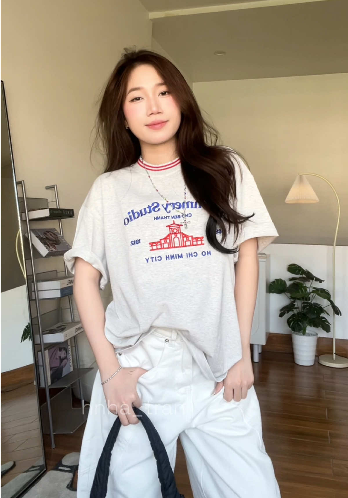 Phải 10 cái áo thun của shop này trong tủ đồ rùi á 😙#xuhuong #trending #outfit #cheangthichmacdep #outfitoftheday 