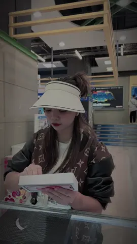 Căng phông kẻ bạt 1 hôm thoiii 🥲#nguoivietnamtaidailoan #CapCut #taiwan🇹🇼 #langson 