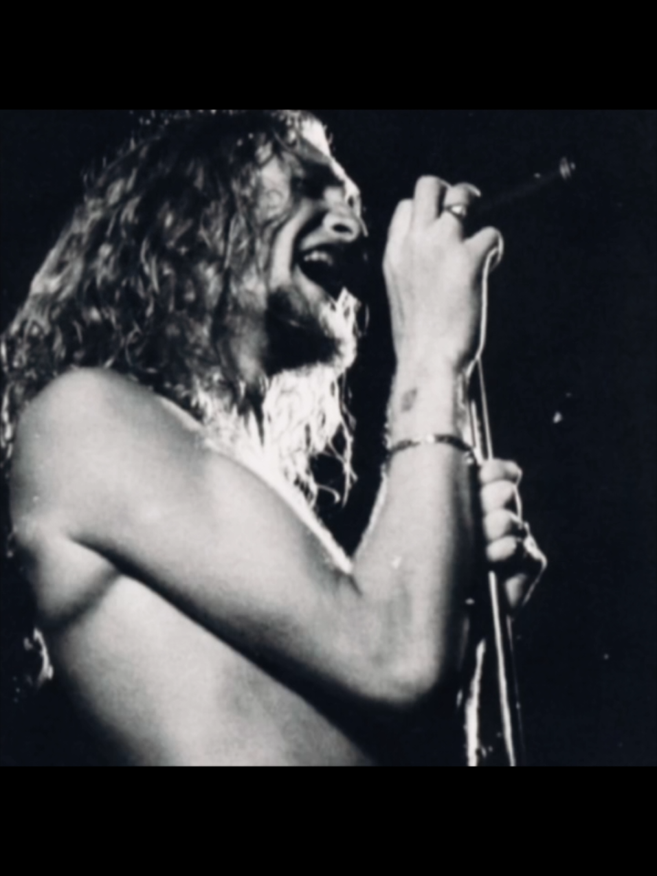 #LAYNESTALEY um edit simples do layne, amo ele #aliceinchains #rock #grunge #fy #fyyyyyyyyyyyyyyyy #vaiprofyinferno 