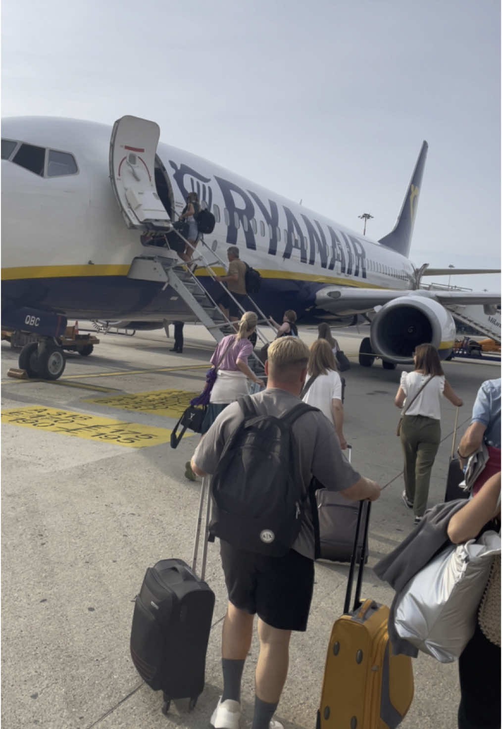 #visatouristique #pourtoi #lghorba #tiktok #europe #fyyyyyyyyyyyyyyyy #spain🇪🇸 #france🇫🇷 #italy🇮🇹 #aeropuerto #rayanair✈ #شعب_الصيني_ماله_حل😂😂 