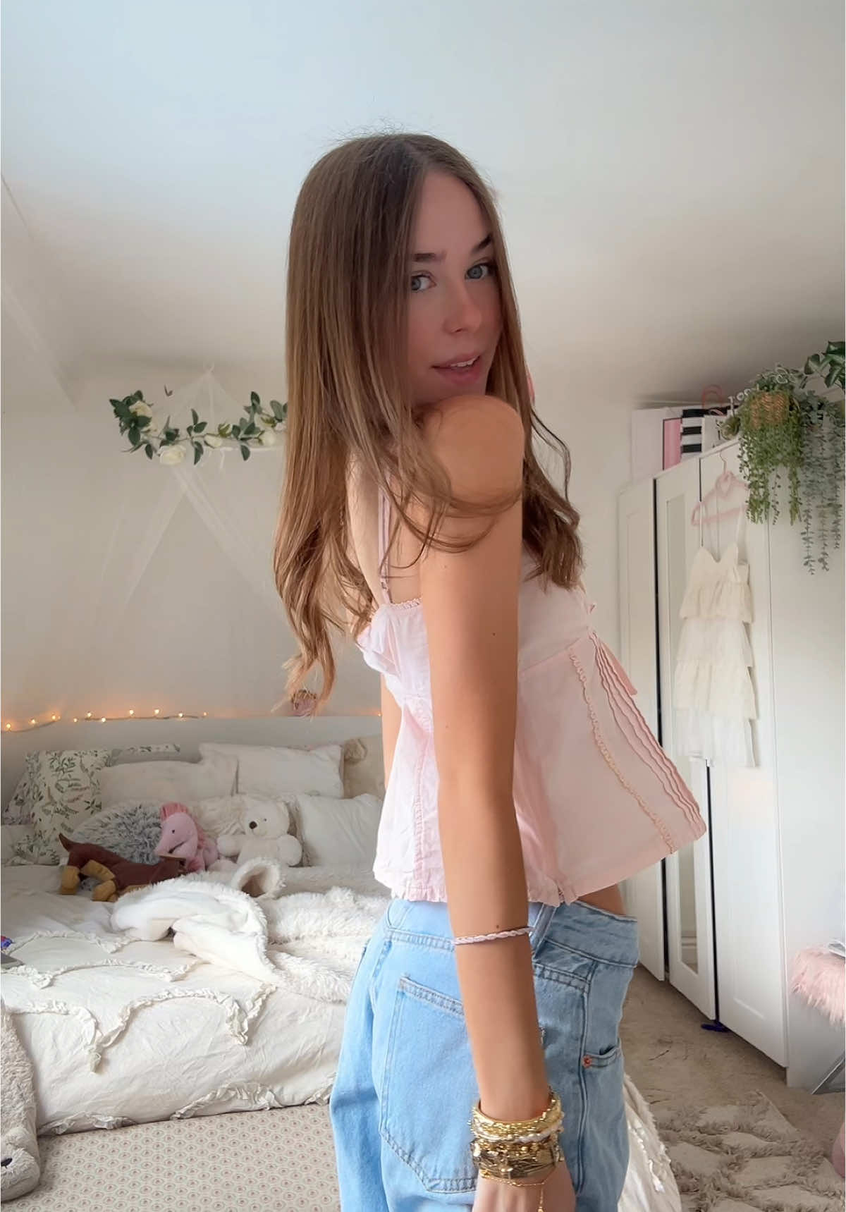Pink pink pink 🍰 fit from @MOTEL #OOTD #fitcheck #jewelry #outfitinspo #motelrocks 
