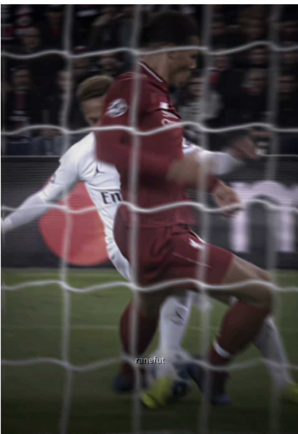 Van Dijk vs Neymar 🔥👀💤 #vandijk #virgilvandijk #liverpoolfc #neymar #psg #parissaintgermain #footballtiktok #aftereffects #ranefut 