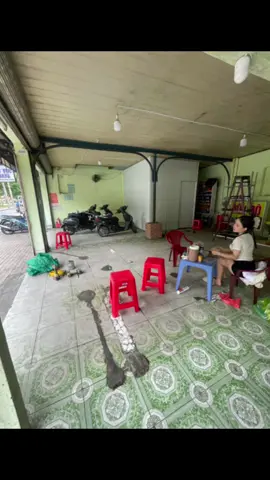 khởi nghiệp tuổi 19 #khởinghiep #cốgang #rưaxesiêusạch #rửaxe #thaynhotxemay 