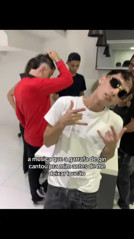 iludiu mais que mulher carente 