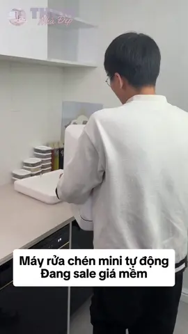 Máy rửa chén mini tự động