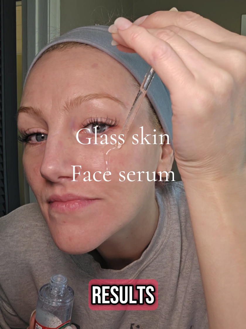 The @Julioly green fig smoothing serum instantly smooth out the skin and adds the most gorgeous glass finish! Top rated kbeauty product! Get it while it's on sale Today! #faceserum #kbeauty  #glasskin  #primer  #skincare 