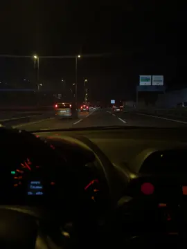 🎼  #sendenhatıra #istanbul #storytime #story #müzik #dump #car #carmusic #may #night #music #carvideos #discover 