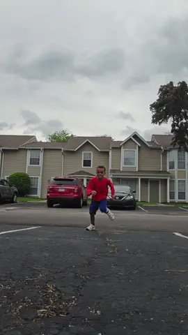 Welcome to the Nash house by Domi cousins #fyp #dance #dominiquenash #welcome2thenashhouse #stitch #failvideo 