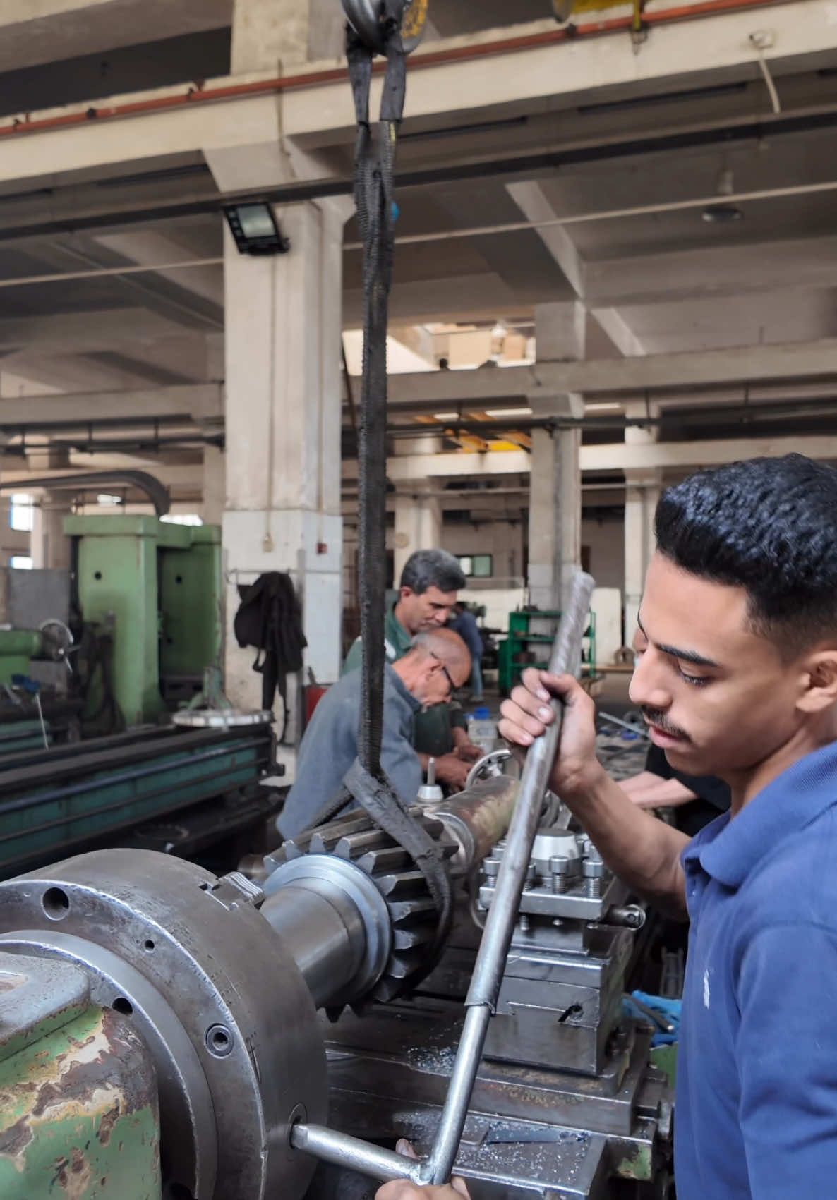 A day in our factory 🛠️ All machining services available ✅#machining #turning #manualmachinist #الجندى_للخراطة #manufacturing #engine 