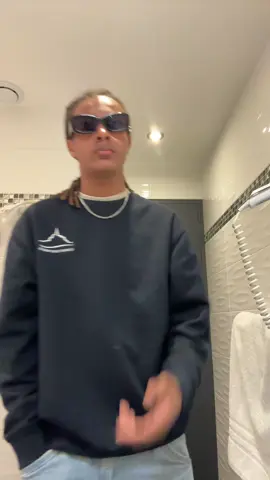 La bitch m appelle daddy 😎@𝐣𝐚𝐚 @Ꮢ ᛃ #ivorycoast #pourtoi #fr 