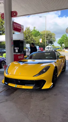#erlinghaaland in his new #ferrari #812competizioneaperta #fyp #cars #mancity #football #videoviral 