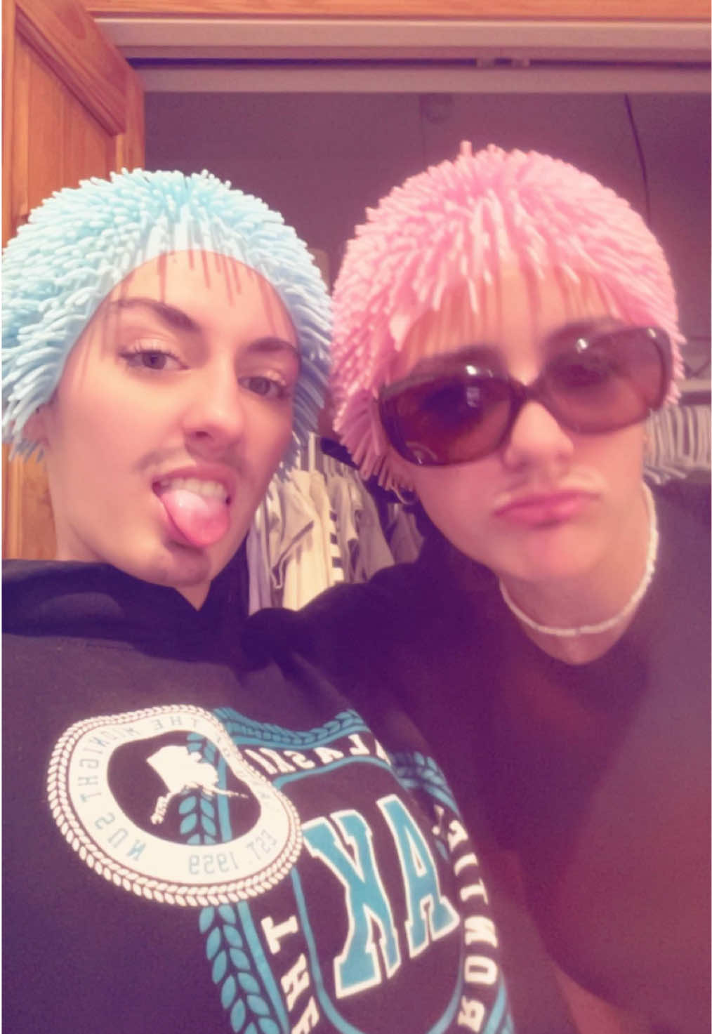 We’re not the nonchalant ones. Sorry not sorry.  #gangster #dreadhead #fyp #fypシ #fypシ゚viral #viral #foryoupage #funny #girls #fyppppppppppppppppppppppp @Sarah🌺 