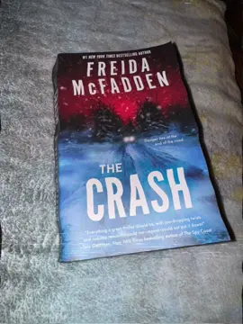 Sooooo good #freidamcfadden #freidamcfaddenbooks #thecrash #BookTok #read #reading #book #books
